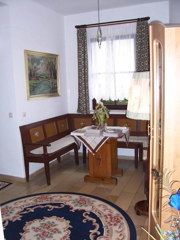 Hotel Krone Goessweinstein Extérieur photo