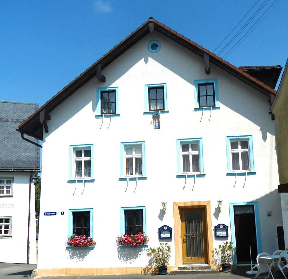 Hotel Krone Goessweinstein Extérieur photo